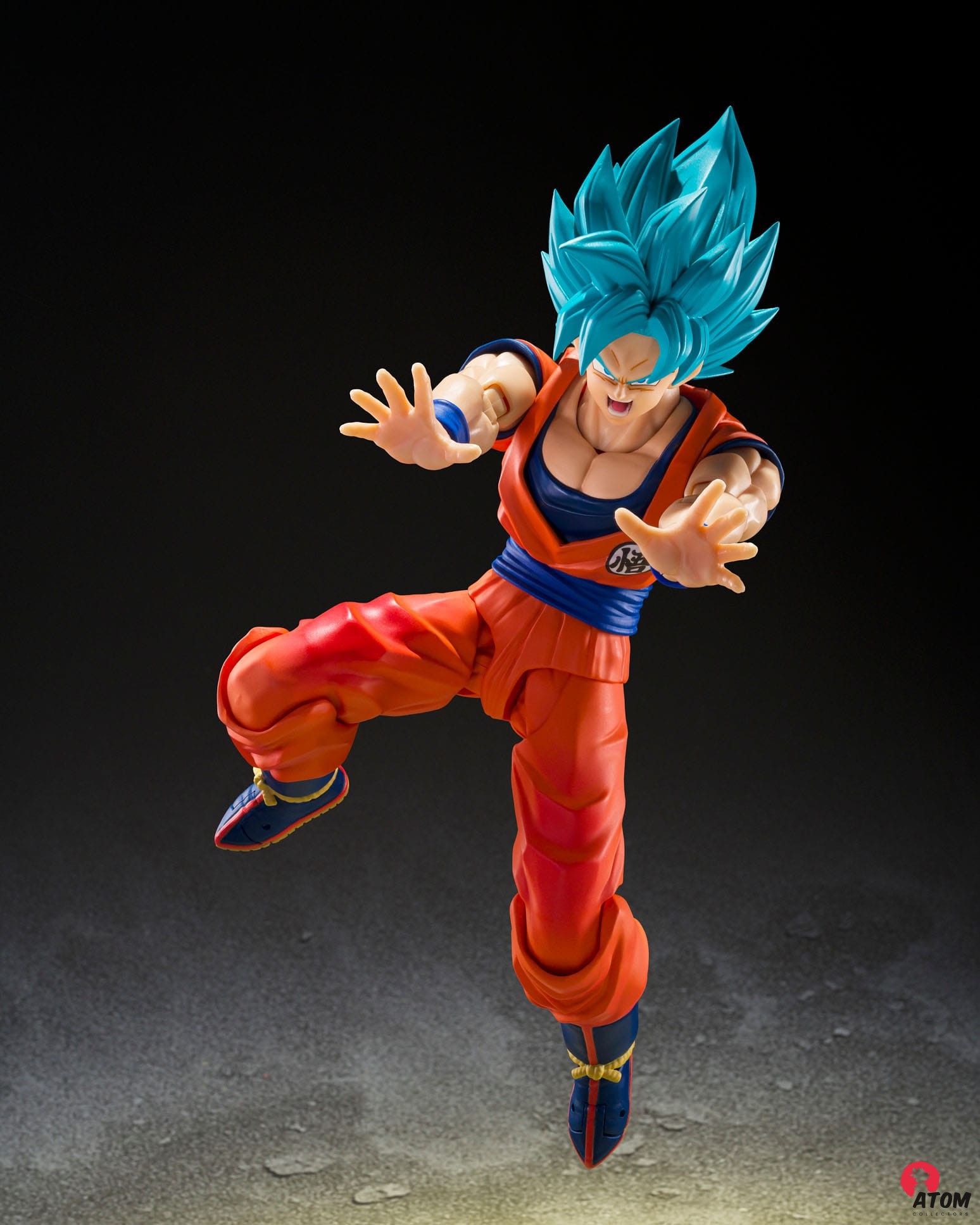 Figurine S.H. Figuarts - Son Goku - Super Saiyan God - Blue Power Transcending Limits (15cm). Bandai Tamashii Nations