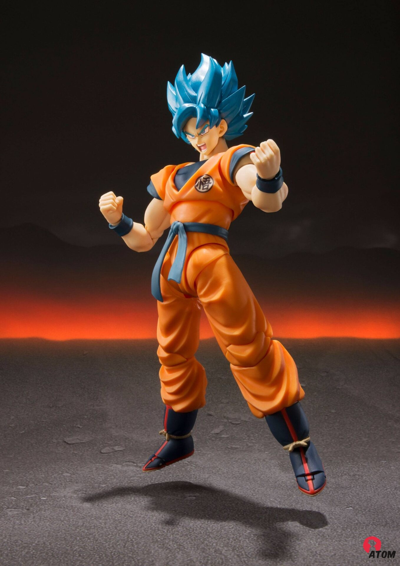 Figurine S.H. Figuarts - Super Saiyan God Goku Super Broly - (14cm). Bandai Tamashii Nations – Image 2