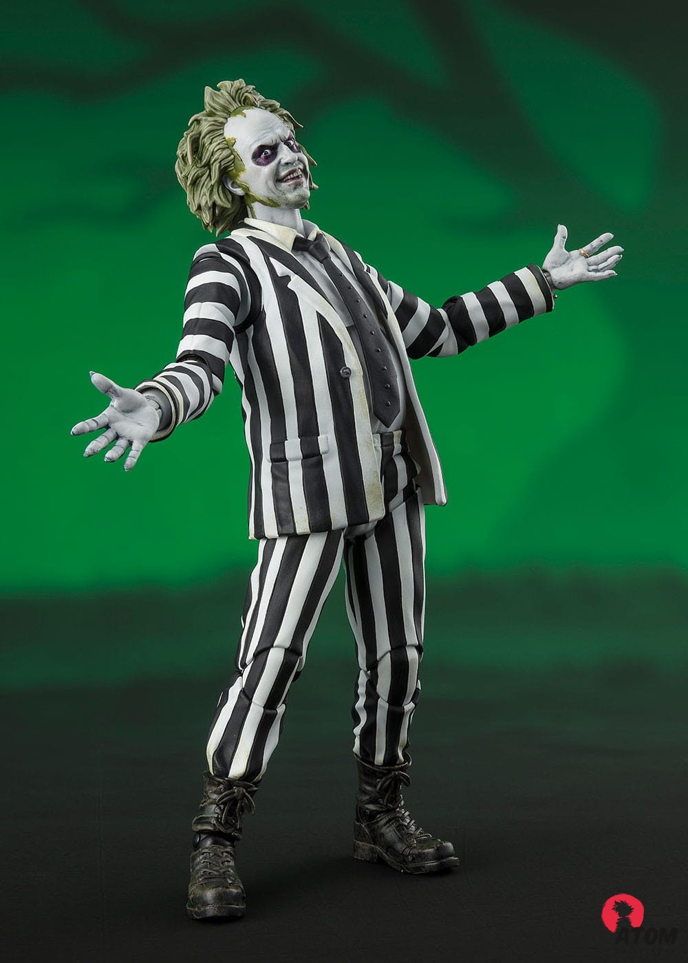 Figurine S.H. Figuarts - Beetlejuice Beetlejuice - Figurine Beetlejuice - (15 cm) . Bandai Tamashii Nations – Image 2