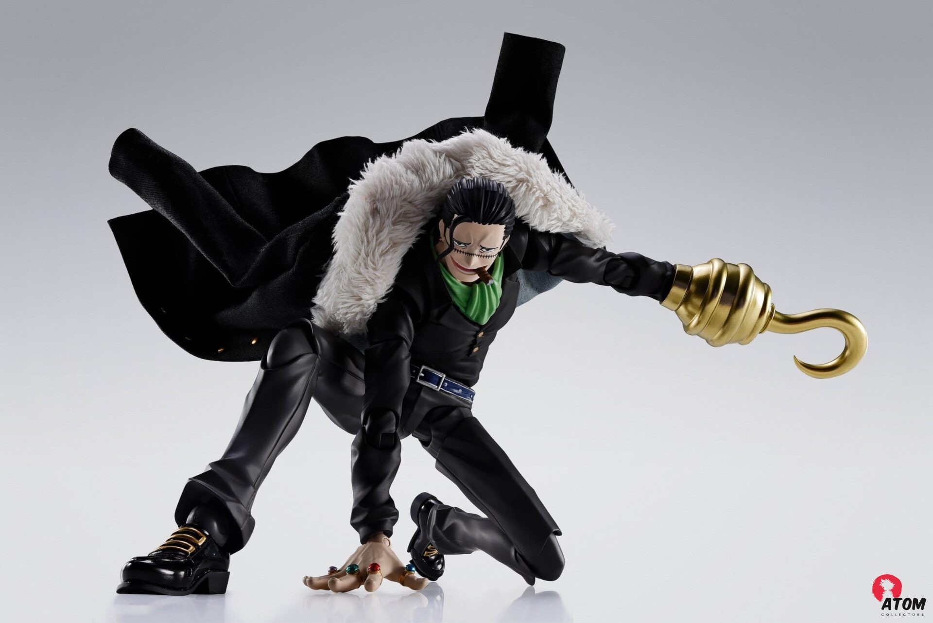 Figurine S.H. Figuarts - Sir Crocodile -Marineford- (18 cm) . Bandai Tamashii Nations – Image 3
