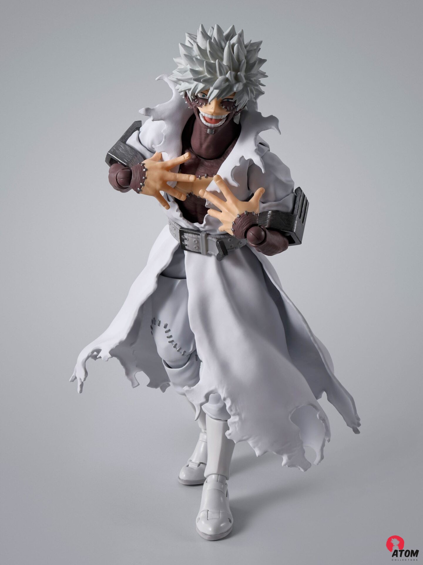 Figurine S.H. Figuarts - My Hero Academia - Figurine Dabi - (16 cm) . Bandai Tamashii Nations – Image 7