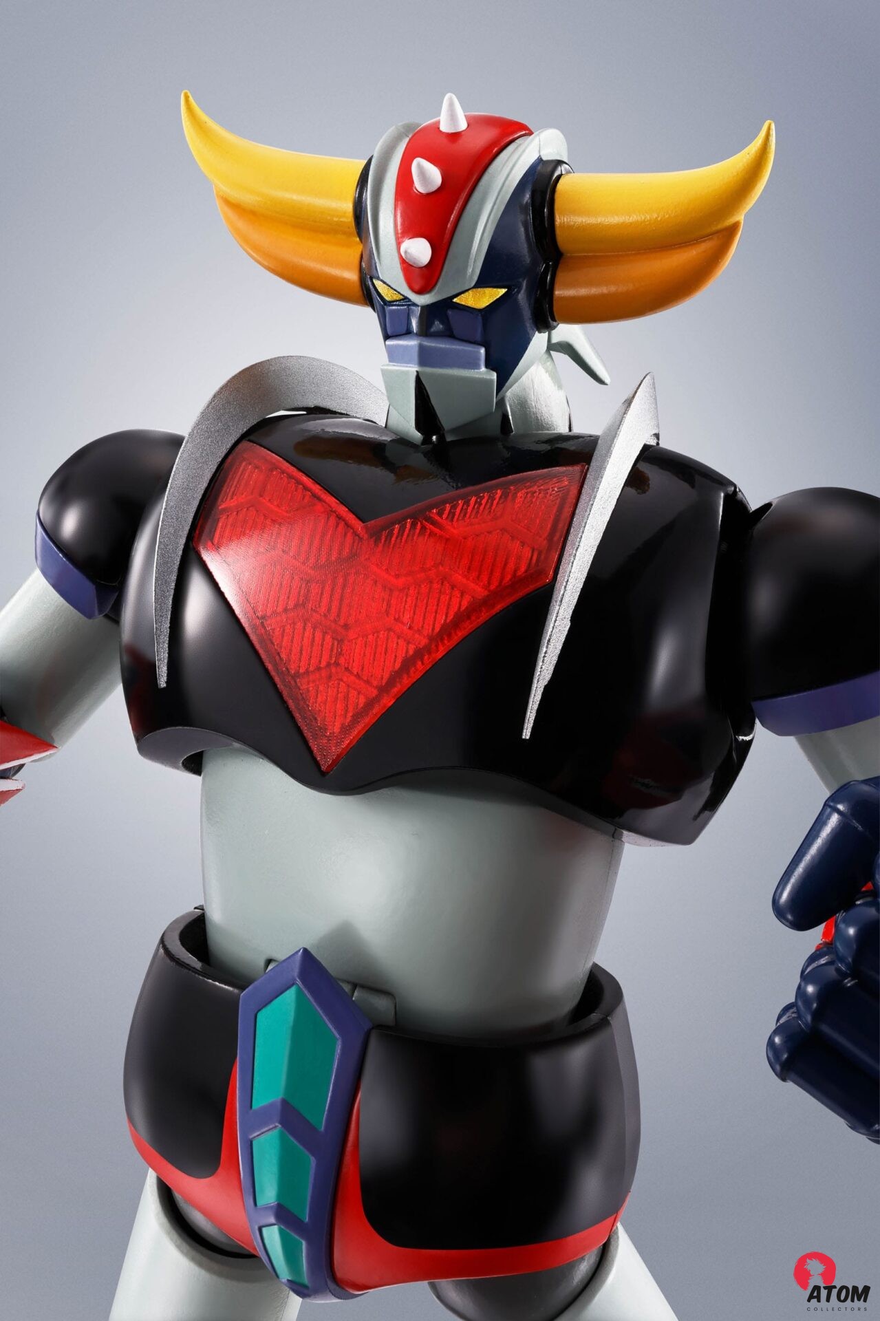 Figurine S.H. Figuarts - Goldorak - Figurine Robot Spirits Side Super UFO Robot Grendizer - (16 cm) . Bandai Tamashii Nations – Image 4