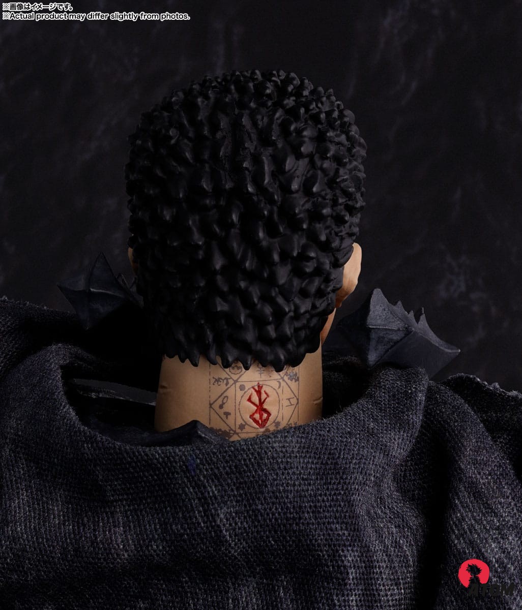 Figurine S.H. Figuarts Berserk - Guts (Armure de Berserker) (16cm). Bandai Tamashii Nations – Image 5