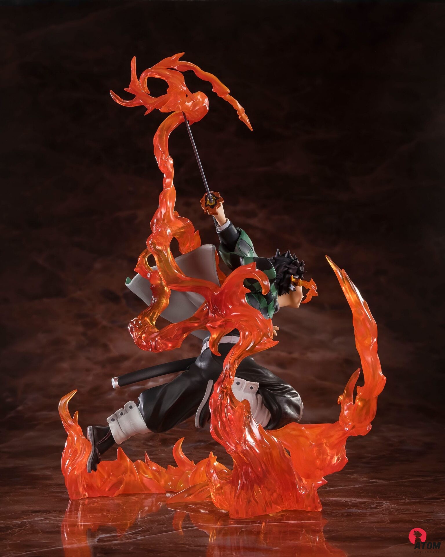 Figurine S.H. FiguartsZero - Demon Slayer- Statuette PVC Figurine Kamado Tanjiro (Kyojuro Rengoku's Sword Guard Ver.) - (19 cm) . Bandai Tamashii Nations – Image 3