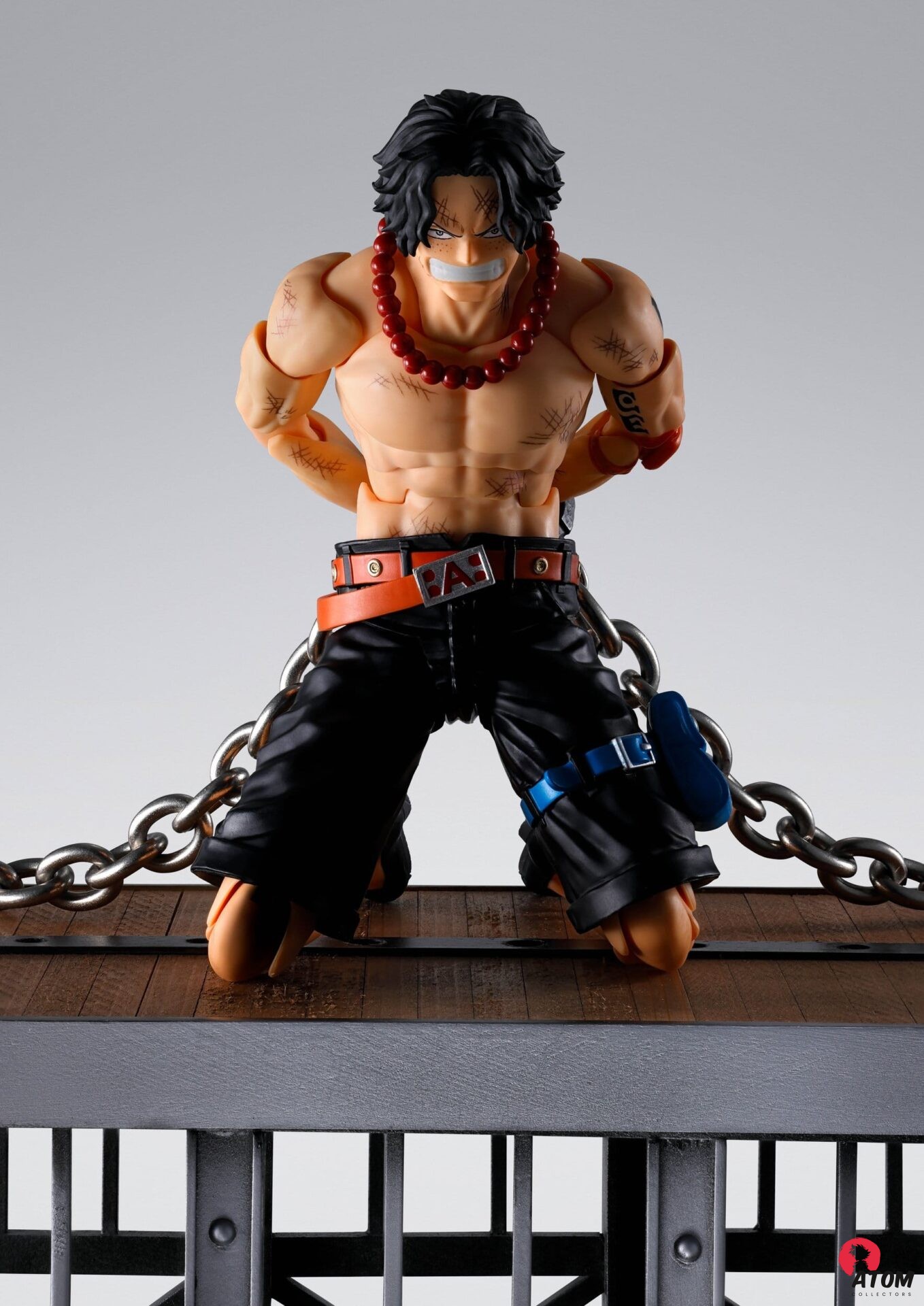 Figurine S.H. Figuarts - One Piece - Portgas D. Ace -Marineford - (16 cm) - Bandai Tamashii Nations – Image 3