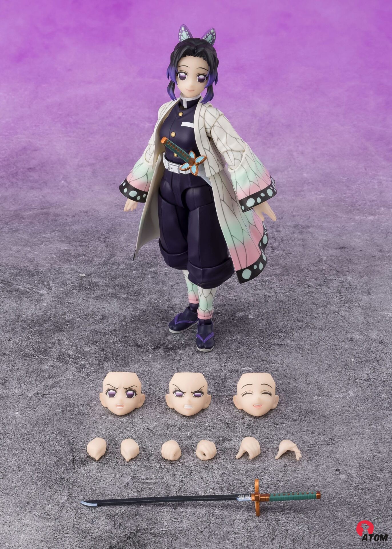 Figurine S.H. Figuarts - Demon Slayer- Figurine Shinobu Kocho - (13 cm) . Bandai Tamashii Nations – Image 6