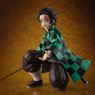 Figurine S.H. Figuarts - Demon Slayer- Figurine  Tanjiro Kamado : The Final Battle In The Infinity Castel - (14 cm) . Bandai Tamashii Nations