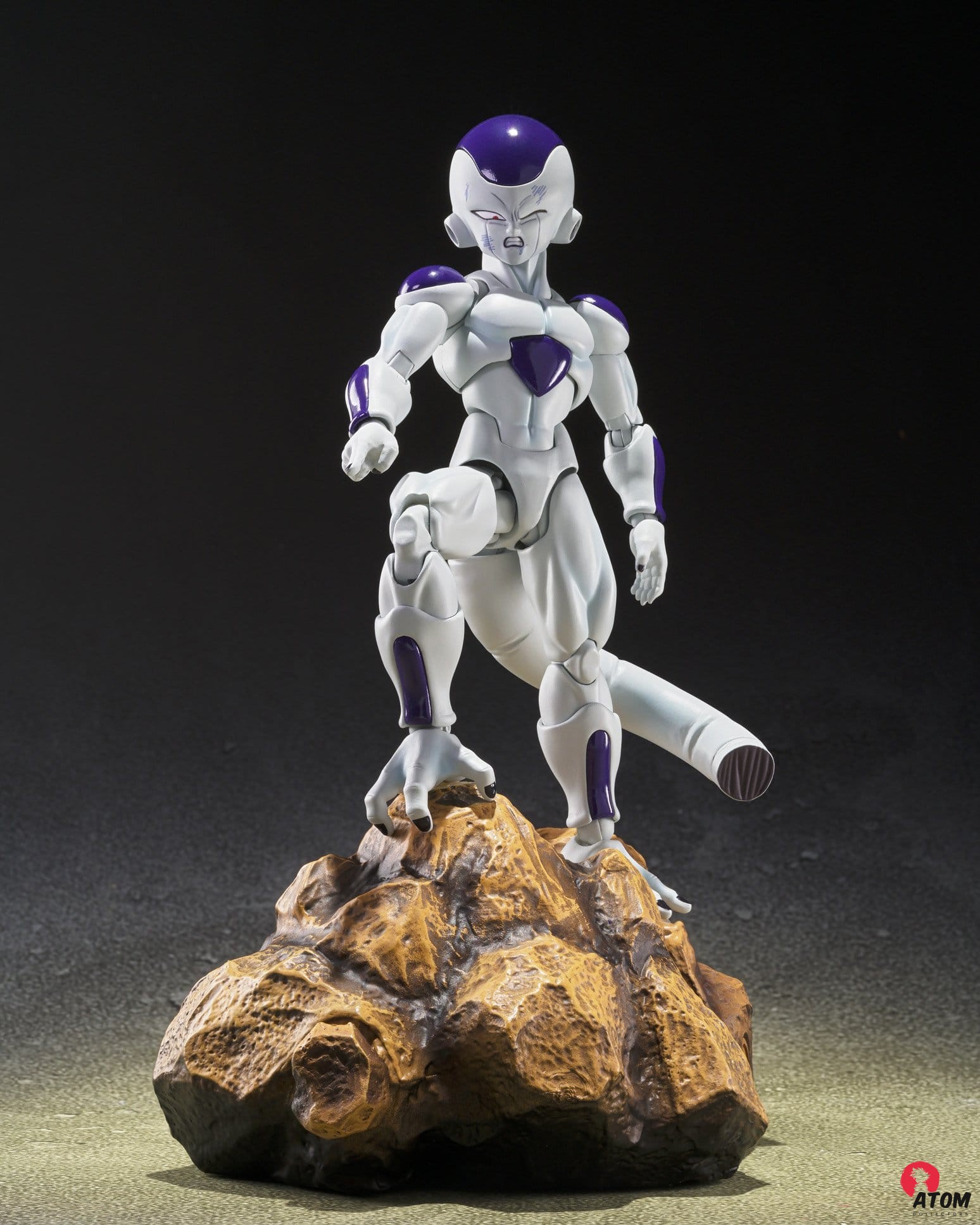 Figurine S.H. Figuarts -Dragon Ball - Figurine Freezer Fourth Form - Universe's Bottomless Power - (12 cm). Bandai Tamashii Nations – Image 6
