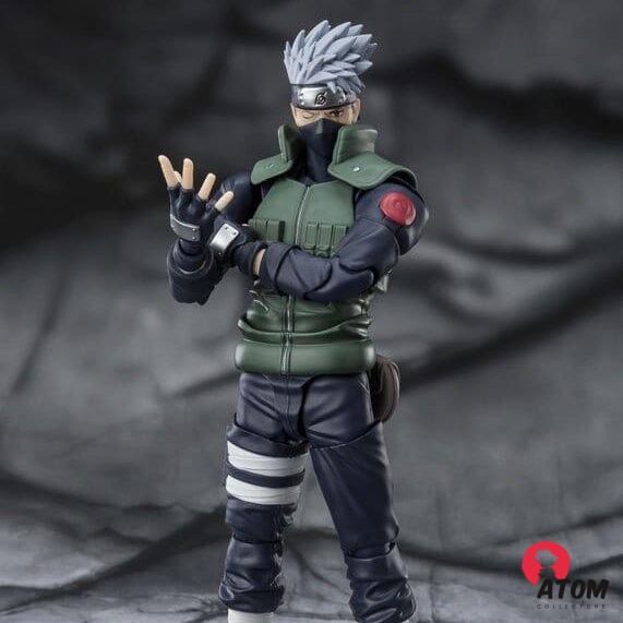 Figurine S.H. Figuarts - Naruto - Figurine Kakashi Hatake -The famed Sharingan Hero - (16 cm) . Bandai Tamashii Nations