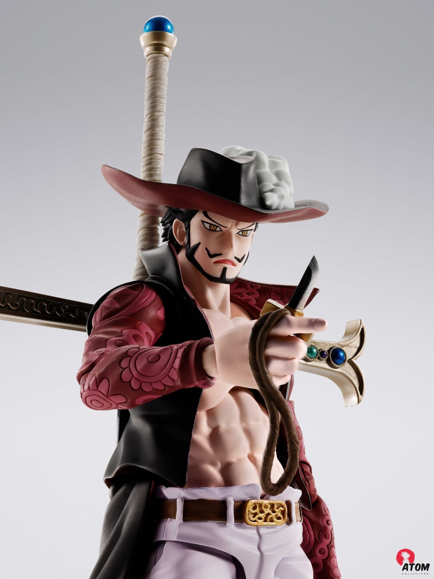 One Piece figurine - S.H.Figuarts Dracule Mihawk Hawkeye- (17 cm) - Bandai Tamashii Nations – Image 4