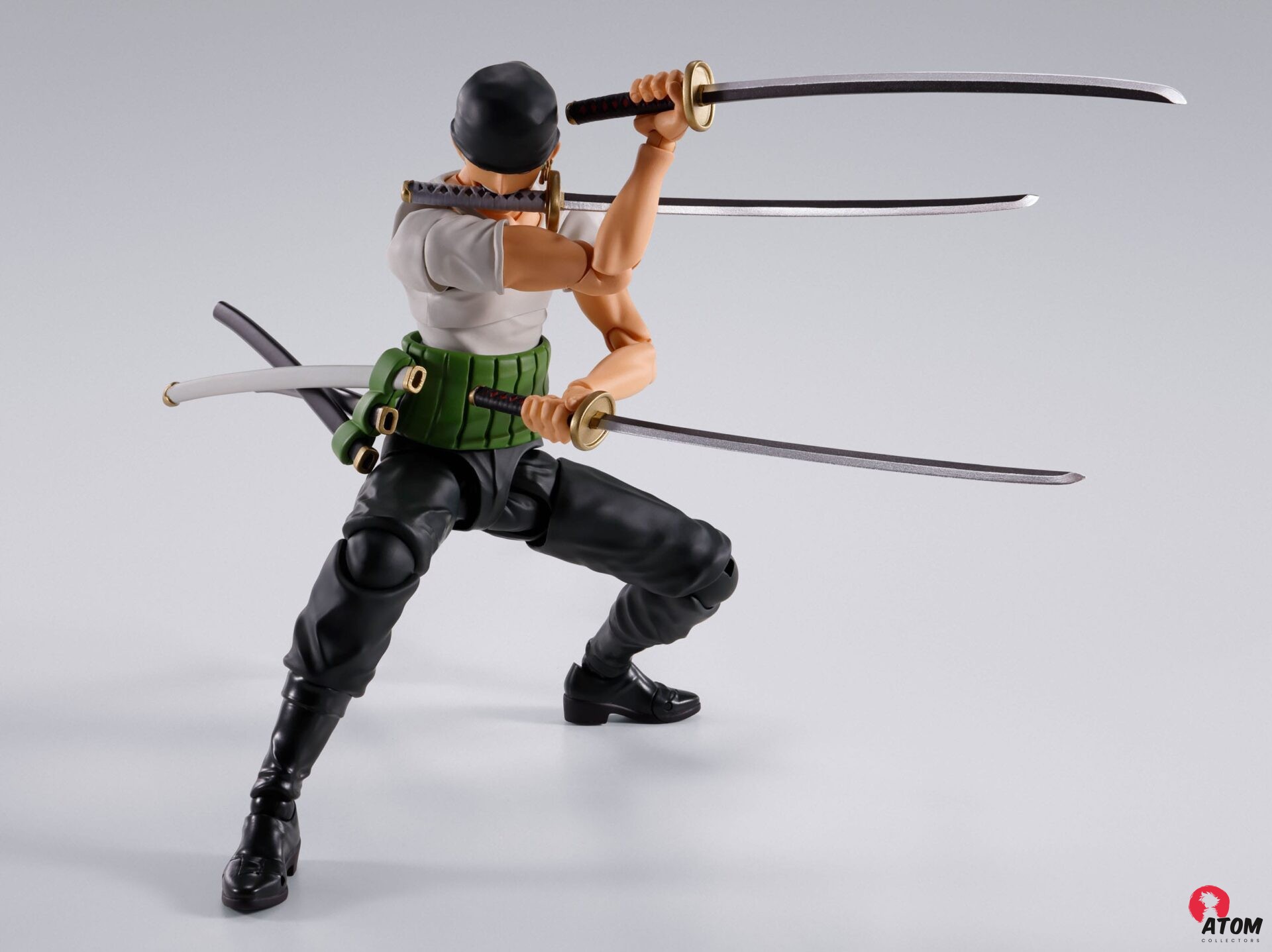 One Piece figurine - S.H.Figuarts Roronoa Zoro Romance Dawn Ver. - (15 cm) - Bandai Tamashii Nations – Image 7